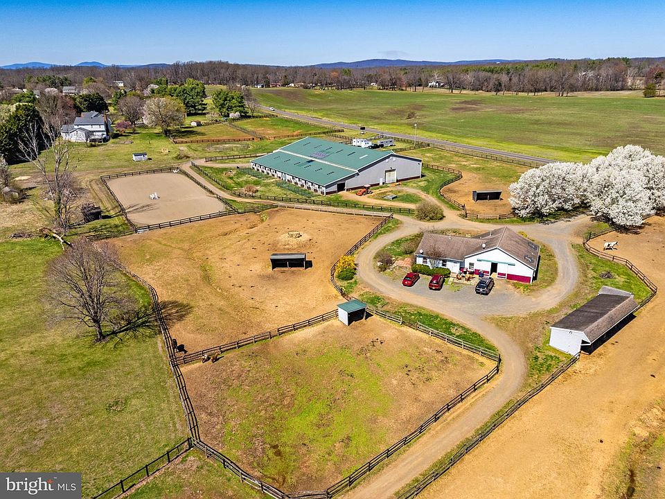 1st image of 7453 Opal Rd