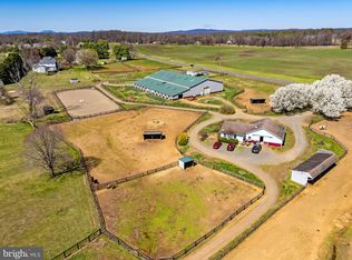 7453 Opal Rd, Warrenton, VA