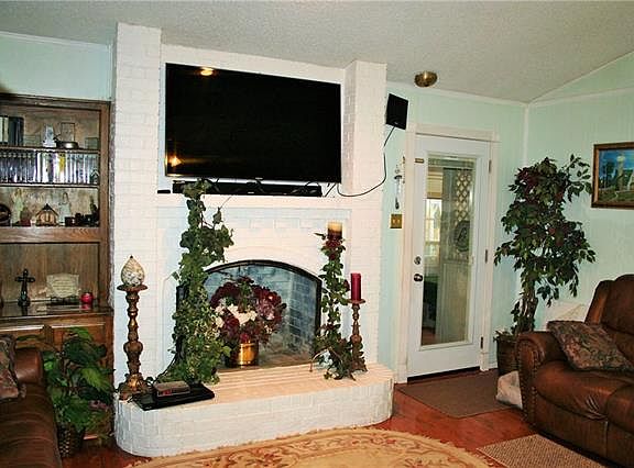 4th image of 1119 Madlynne Dr