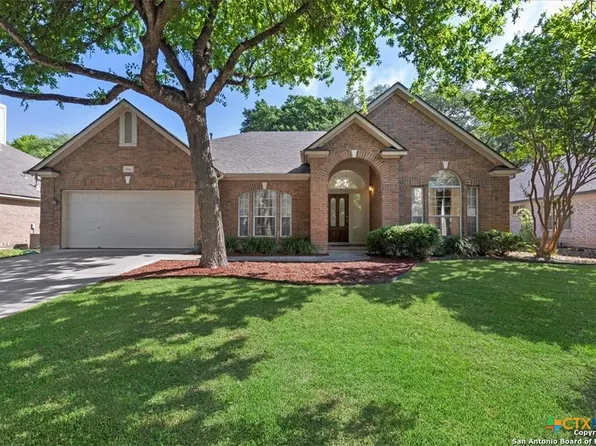 4520 Grand Forest Dr, Schertz, TX 78154