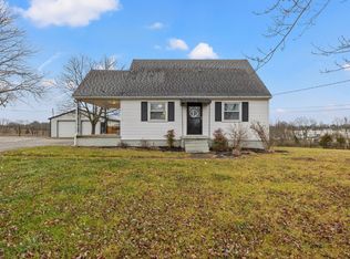 1039 Warwick Rd, Harrodsburg, KY 40330