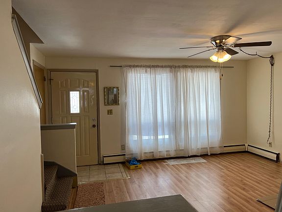 5th image of 535 Pearl Ave APT 1