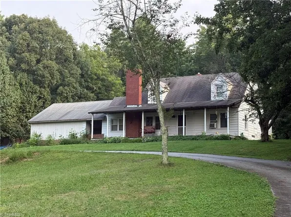 5267 W Old Us Highway 64, Lexington, NC 27295