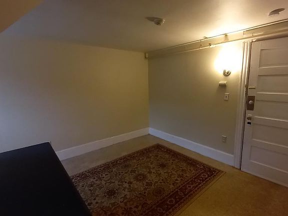 2nd image of 49-51 Holmes St #3B