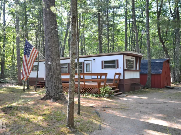 3601 Harmony Ct, Lewiston, MI 49756