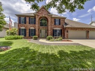 505 Silver Spring Dr, Springfield, IL 62702