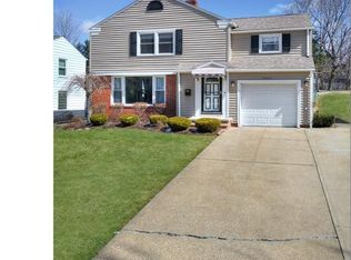 1447 Grenleigh Rd, Lyndhurst, OH 44124