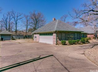 3419 Woodland Dr, Texarkana, AR 71854