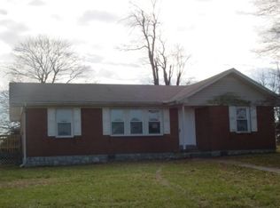 273 Edgar White Rd, Woodburn, KY 42170