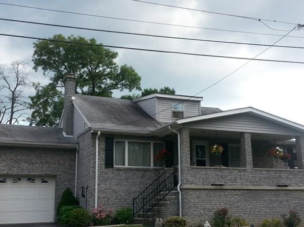 1412 Paint St, Windber, PA 15963