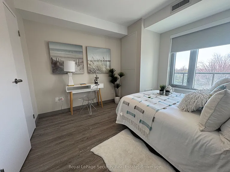 1015 Innisfil Beach Rd #511 — Photo 10