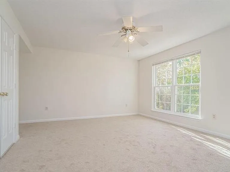 13116 Holly Leaf Ct — Photo 24