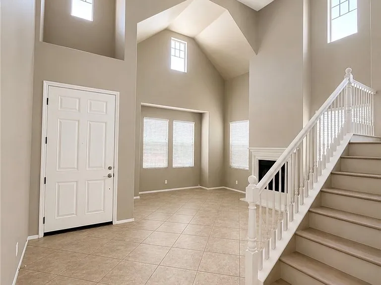 27960 Whittington Rd — Photo 3