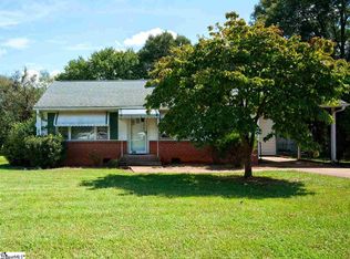 206 Courtney Cir, Greenville, SC 29617