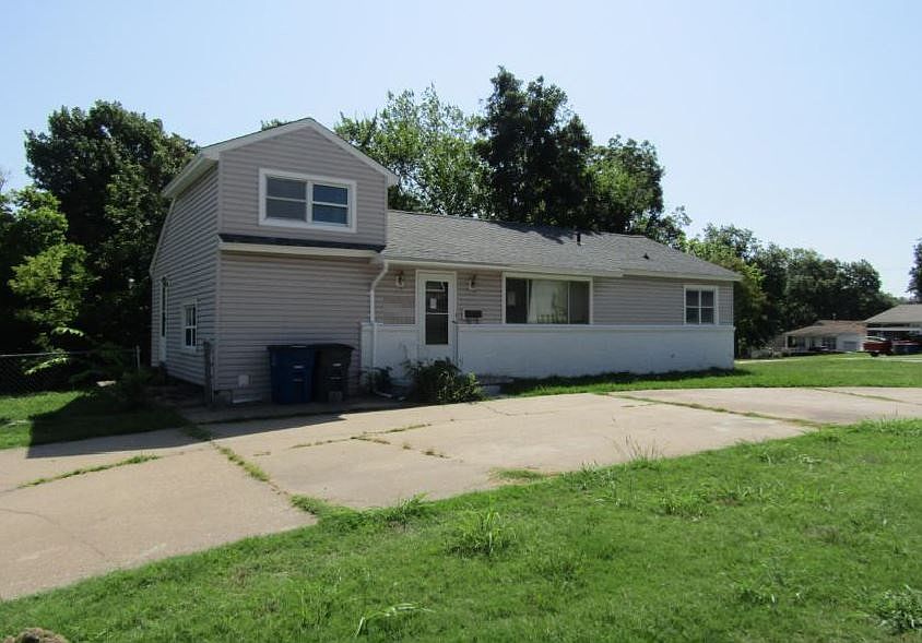 1st image of 4619 S 23rd West Ave