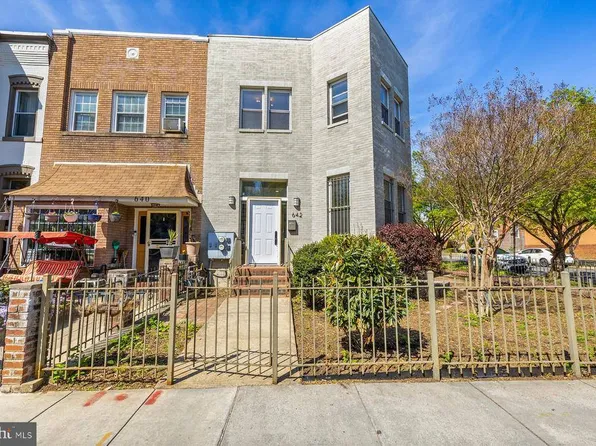 642 15th St NE #2, Washington, DC 20002