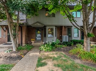 5002 Marina Cv, Prospect, KY 40059