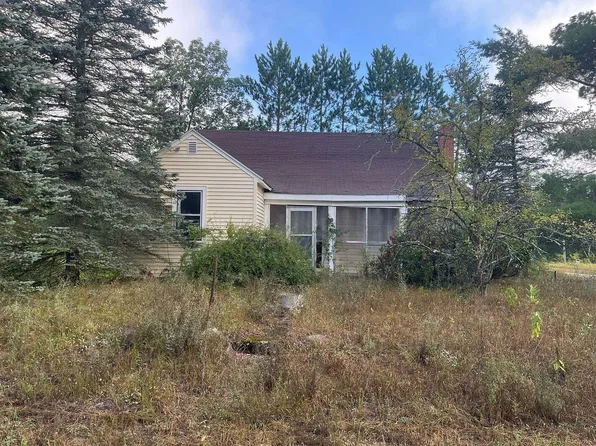 343 E Dubois, Idlewild, MI 49642