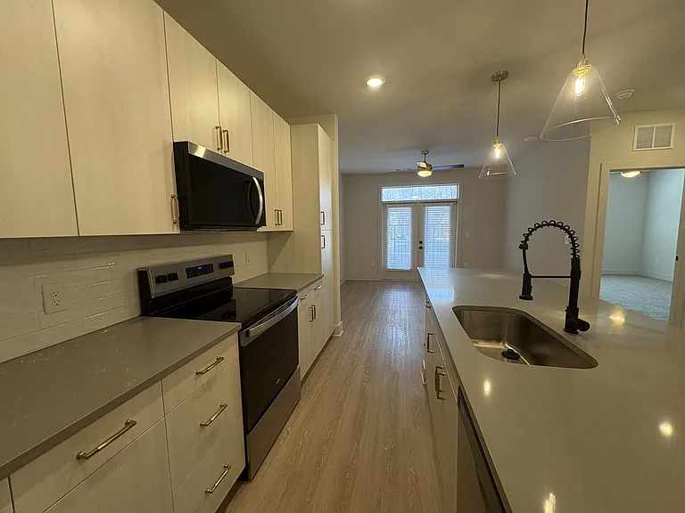 District on the Etowah Apartments — Photo 418