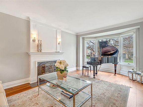 5th image of 4133 Millcroft Park Dr