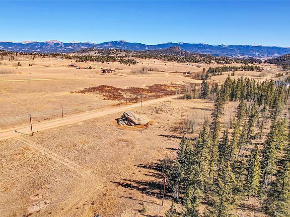 3rd image of 778 Chief Trail LOT 28