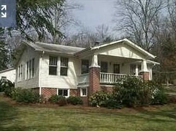 853 Kentucky Ave, Signal Mountain, TN 37377