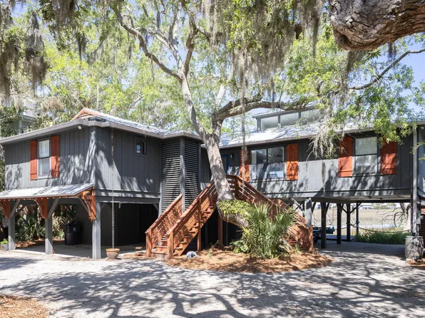 1205 Jungle Rd, Edisto Island, SC 29438