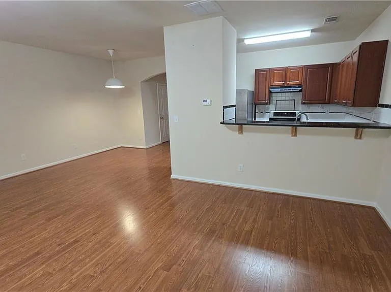 2109 Meadow Peak Rd — Photo 6