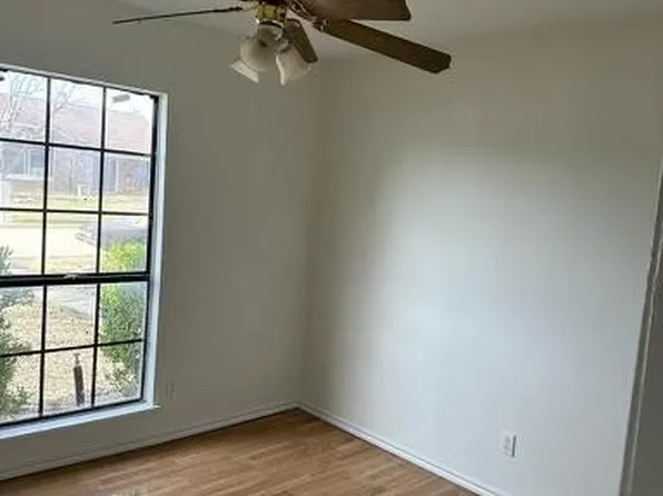 5645 Trego St, The Colony, TX 75056