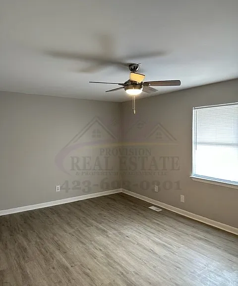 2 bed, 1.5 bath, $1,095 — Photo 10