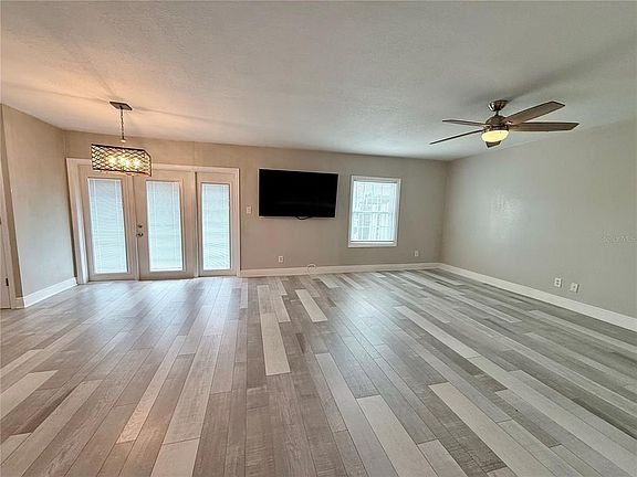 5th image of 5075 STARFISH DRIVE SE #B