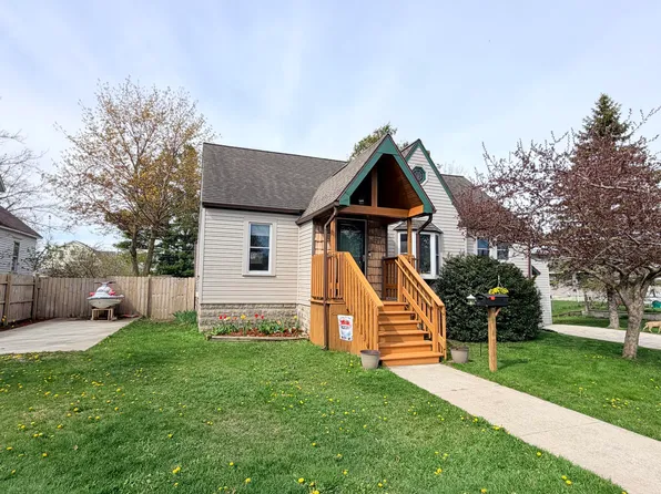 220 E Crapo St, Alpena, MI 49707