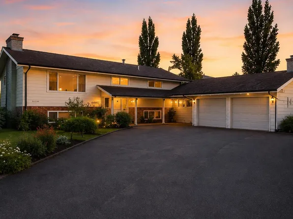 32041 Debreen Cres, Abbotsford, BC V2T 1H1