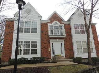 308 Clayton Crossing Pl APT A, Ballwin, MO 63011