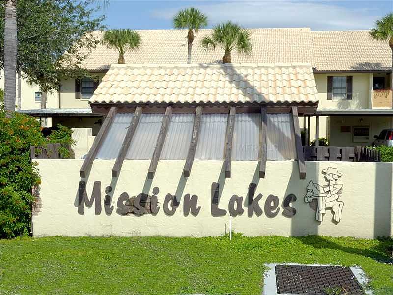 1st image of 380 Three Lakes Ln