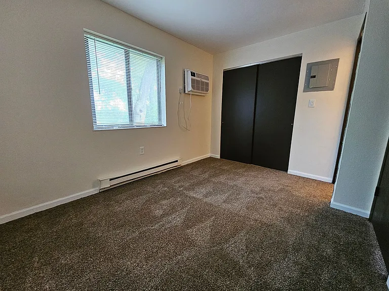 Tetherwood Apartments — Photo 29