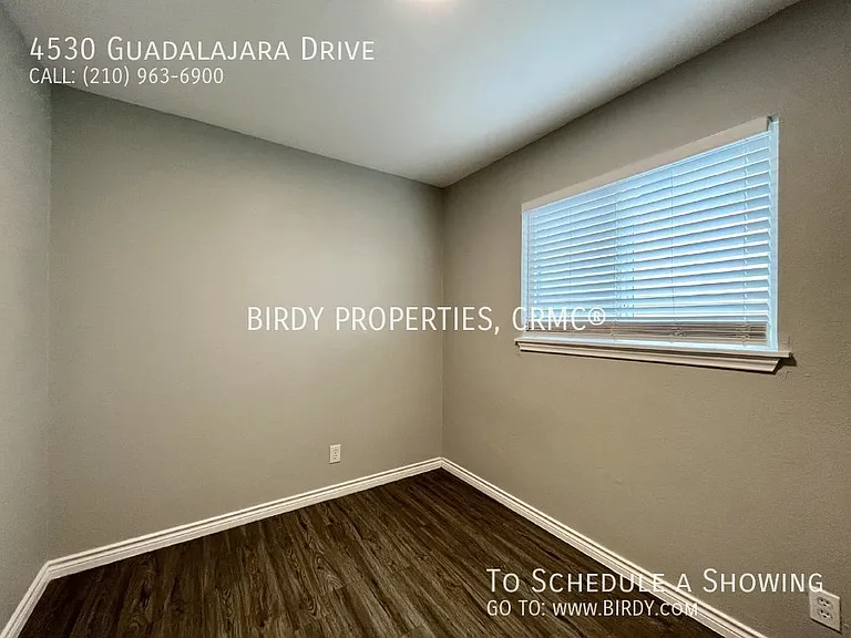 4530 Guadalajara Dr — Photo 18
