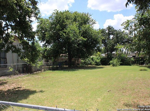 3rd image of 1005 Allende Dr