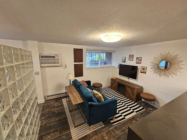 1833 N Williams St #108 — Photo 7