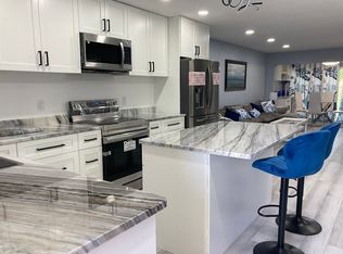 1701 Pinehurst Rd APT 33E, Dunedin, FL 34698