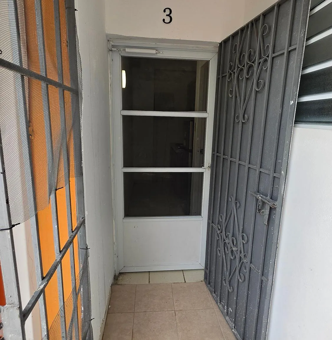 1 bed, 1.0 bath, 550 sqft, $750 — Photo 2
