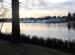 5 Wallasy Way, Riverside, CT 06878