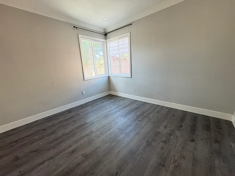 6360 San Rufo Cir — Photo 23
