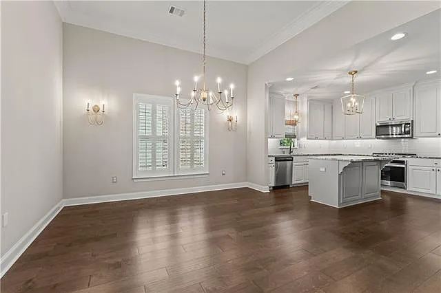 1369 Audubon Pkwy — Photo 6