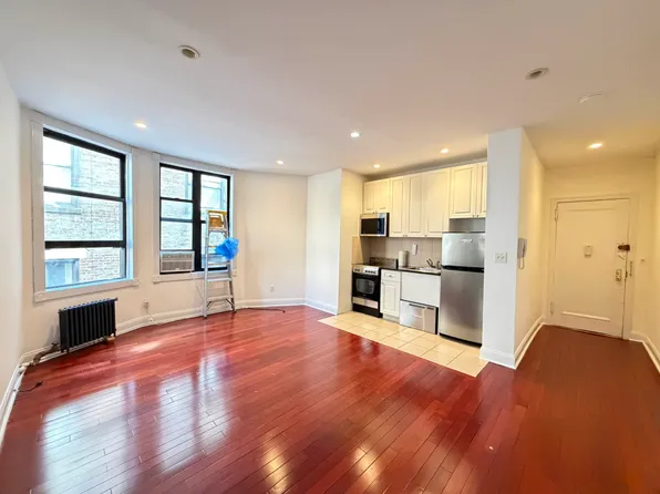 265 West 81st Street image 1 of 9