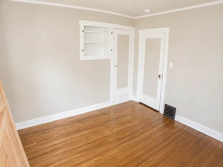 605 E Montgomery Ave — Photo 8