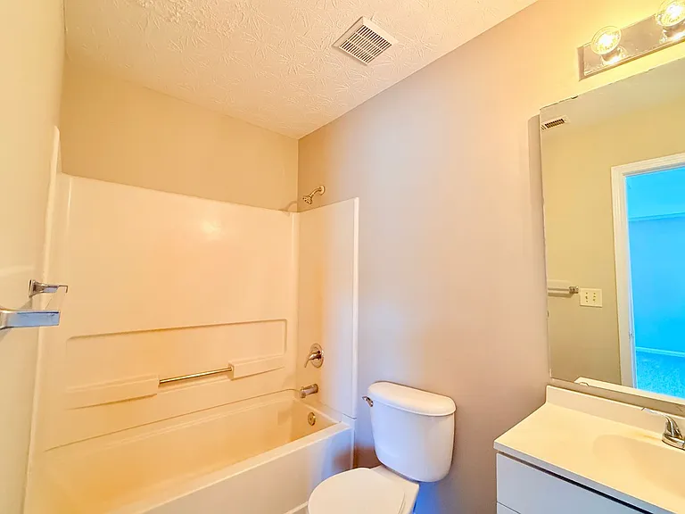 4113 Parkdale Dr — Photo 12