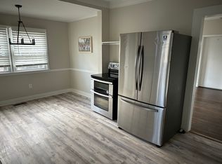 449 N Main St #1, Wallingford, CT 06492