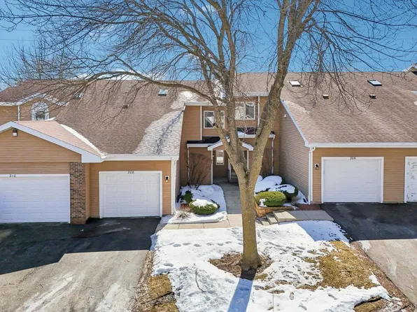 208 Creek Edge Court, Waunakee, WI 53597