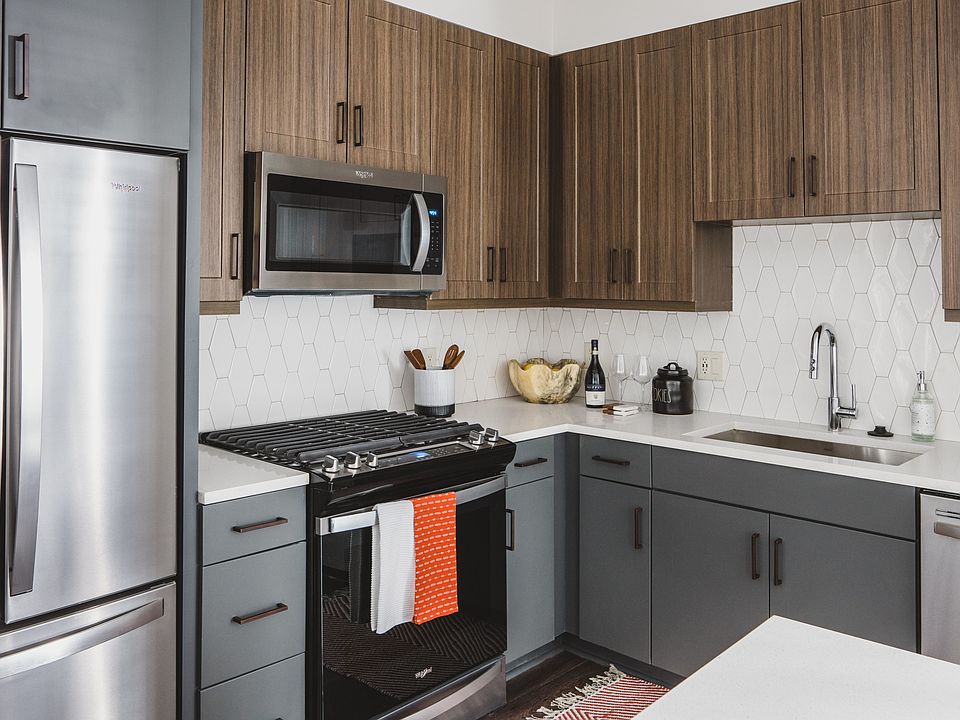 Front-control gas ranges in all homes